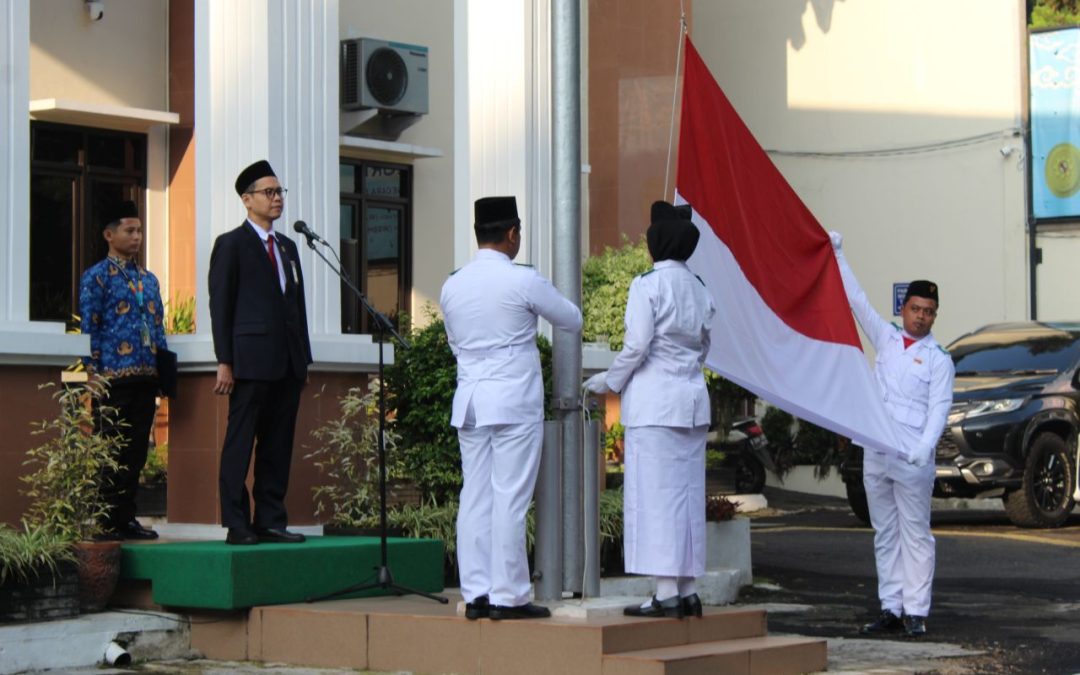 Upacara Peringatan HUT Ke-80 Kemerdekaan RI di PTUN Bandung