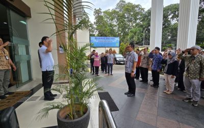 Apel Sore Penutup Pekan, PTUN Bandung Perkuat Semangat Kebersamaan Menuju WBK