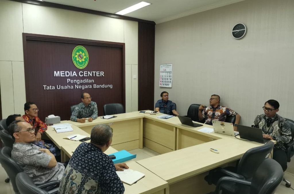 PTUN Bandung Laksanakan Monitoring dan Evaluasi Penanganan Pengaduan untuk Tingkatkan Kualitas Pelayanan Publik